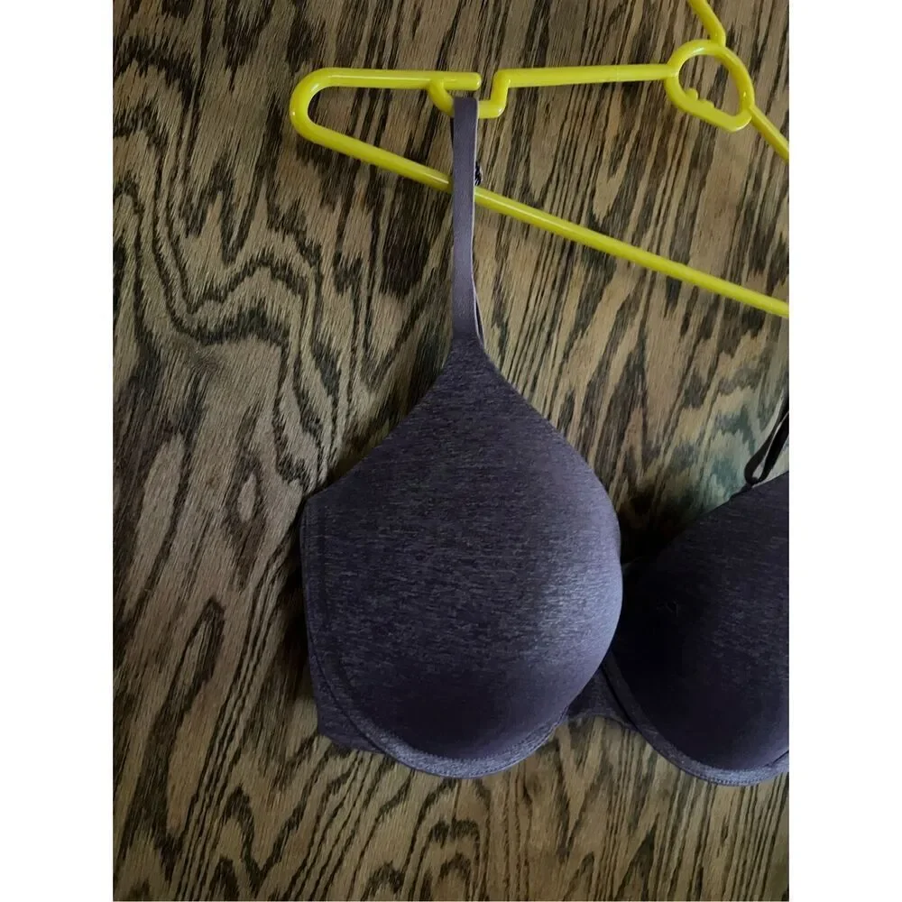 Victoria’s Secret Uplift Semi Demi Bra Size 34DD